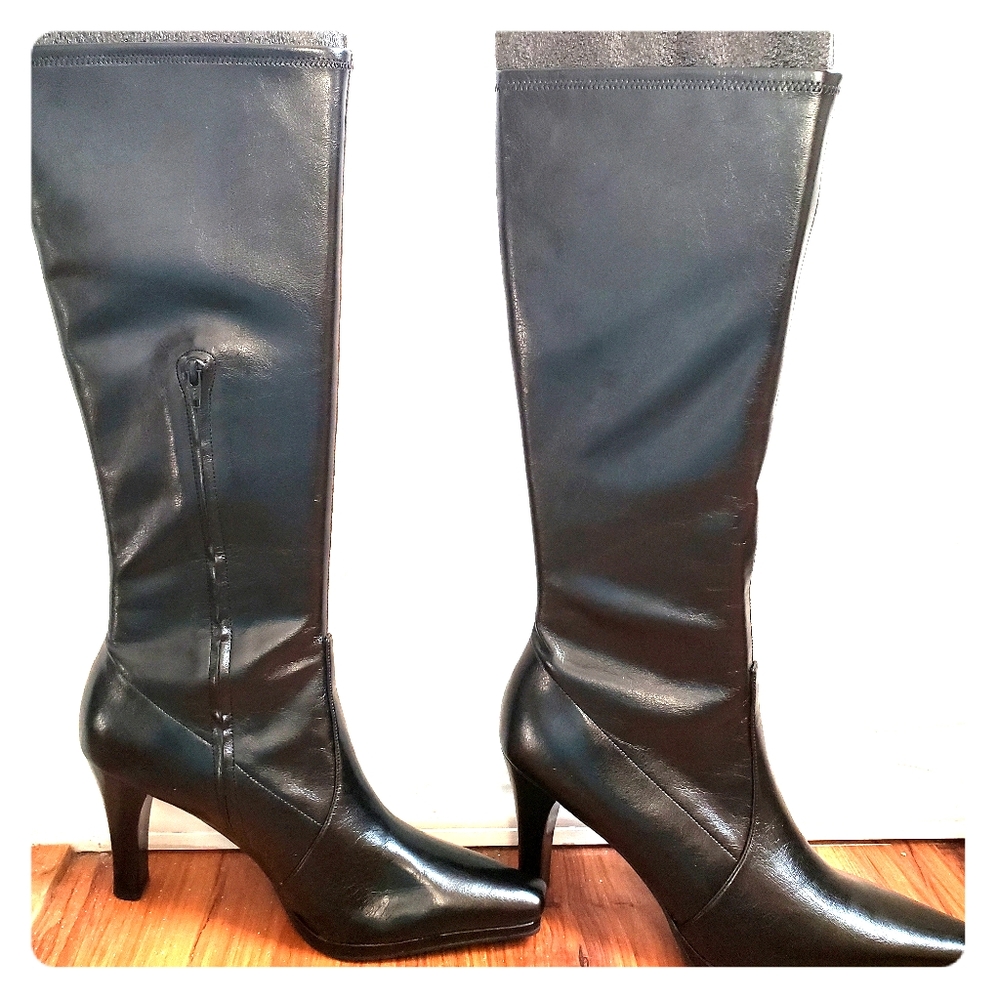 Black boots